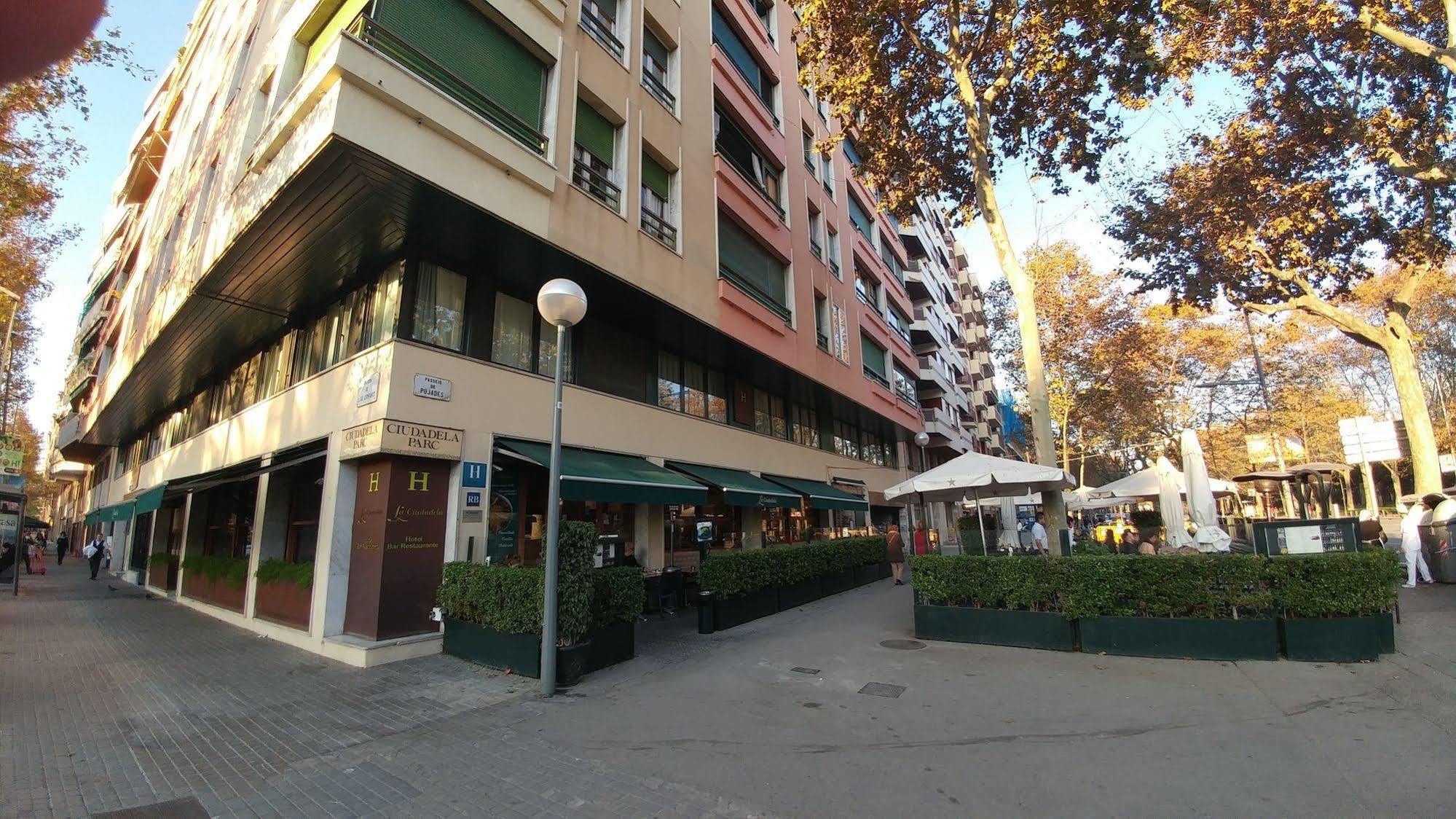 La Ciudadela Hotel Barcelona Exterior foto