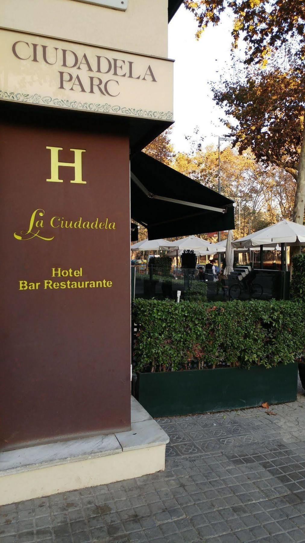 La Ciudadela Hotel Barcelona Exterior foto