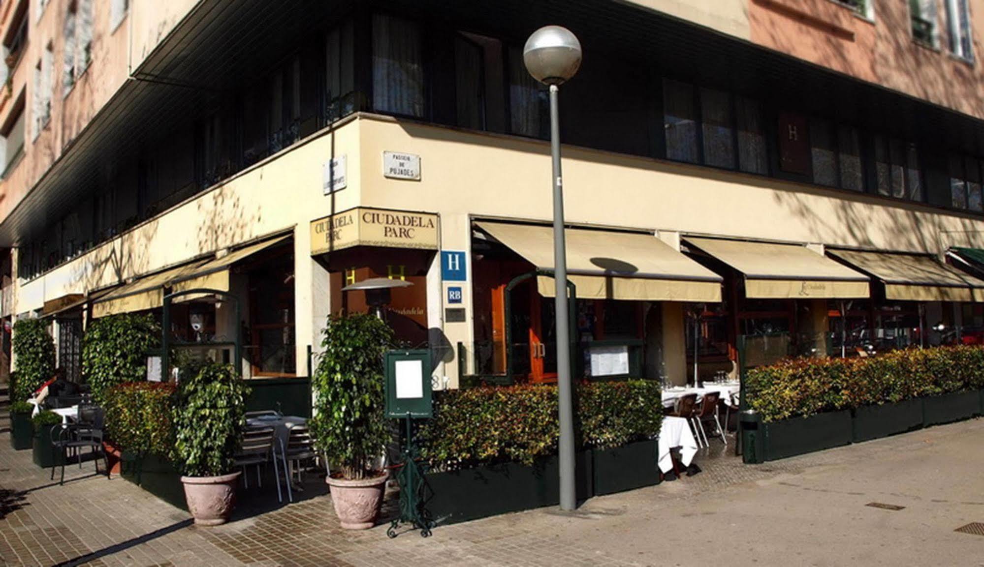 La Ciudadela Hotel Barcelona Exterior foto